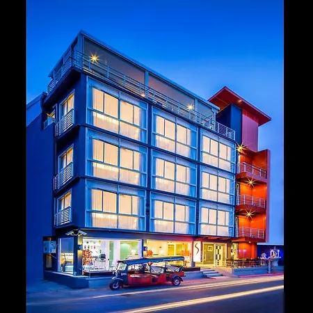 Hotel Solo Express Sukhumvit 81
