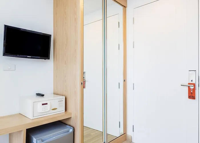 Solo Express Sukhumvit 81 Bangkok