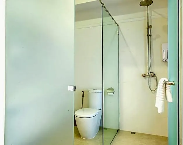 Solo Express Sukhumvit 81 Hotel