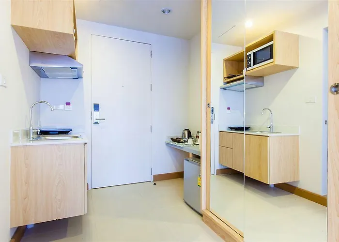 Solo Express Sukhumvit 81