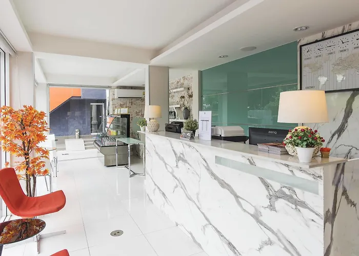 Solo Express Sukhumvit 81 3*