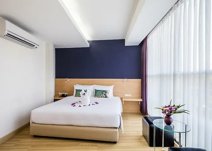 Solo Express Sukhumvit 81 Hotel